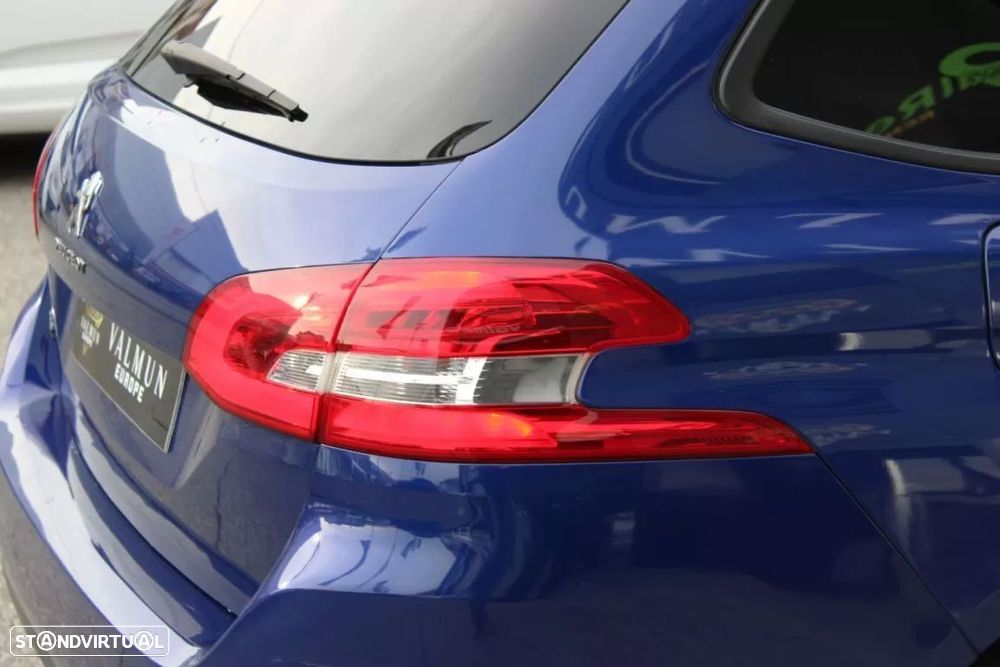 Peugeot 308 SW 1.5 BlueHDi Active - 28