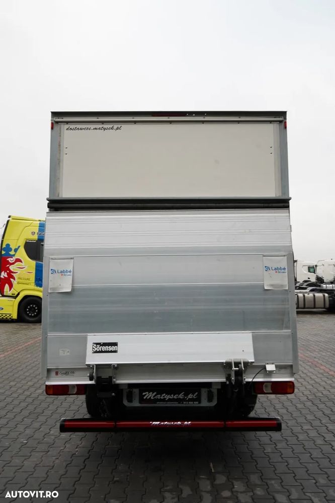 Iveco DAILY 35-160 / 4.3 M CONTAINER / TAIL / TWIN GVWR: 3500 KG / 2022 - 12