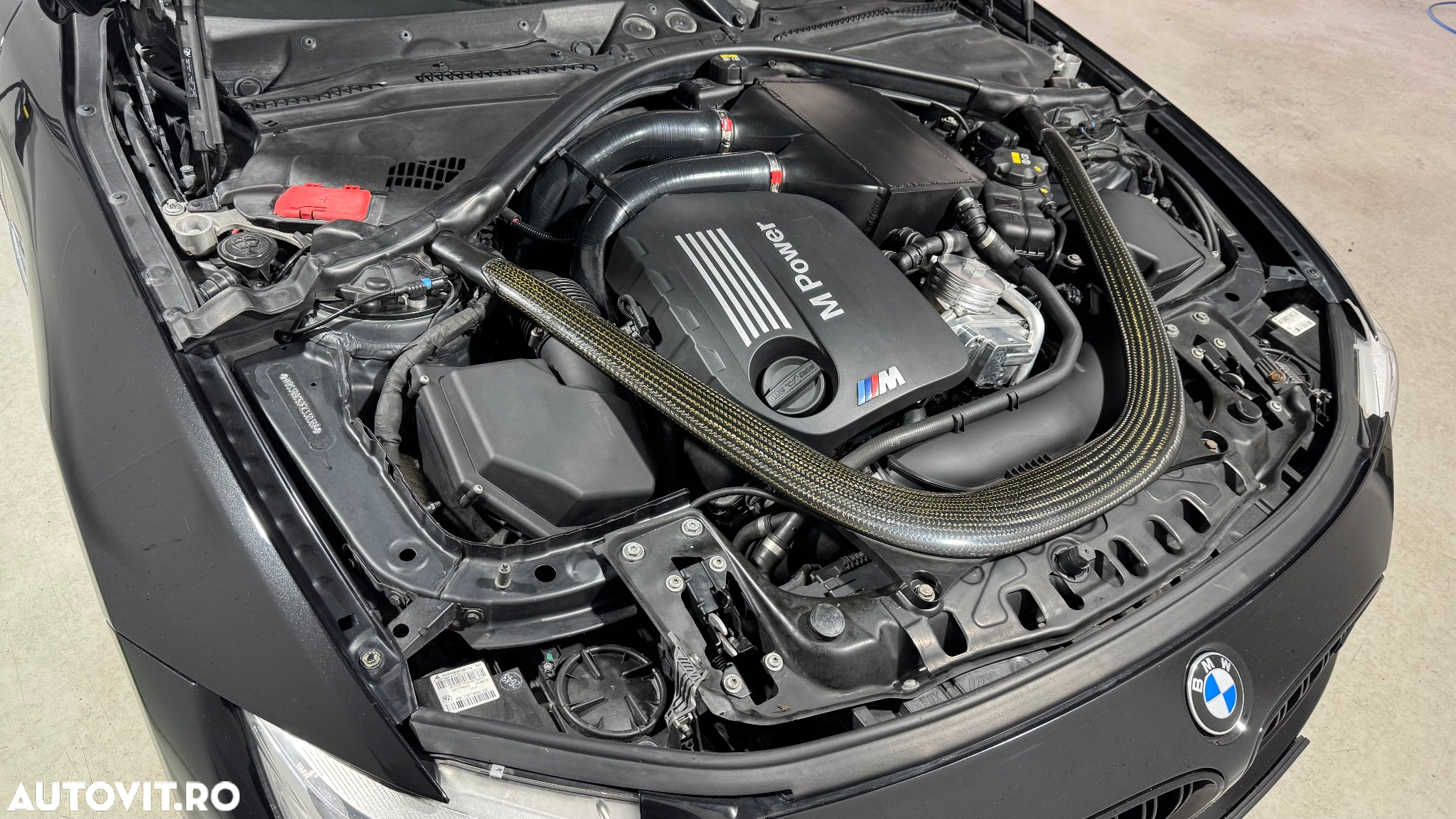 BMW M4 Coupe DKG - 38