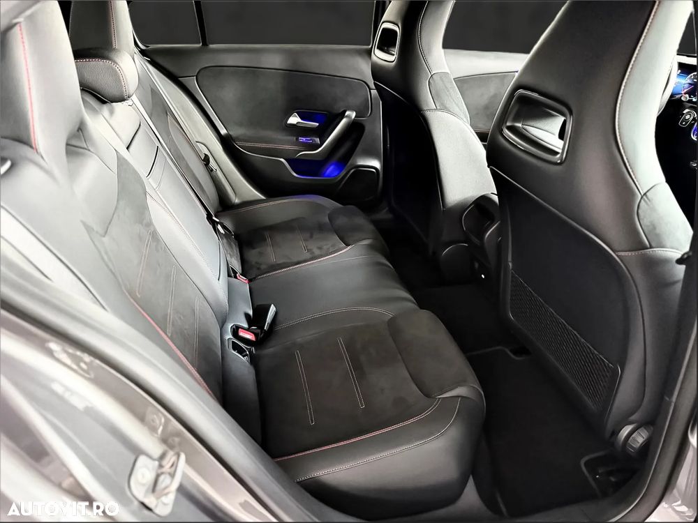 Mercedes-Benz A 200 7G-DCT AMG Line Advanced Plus - 17