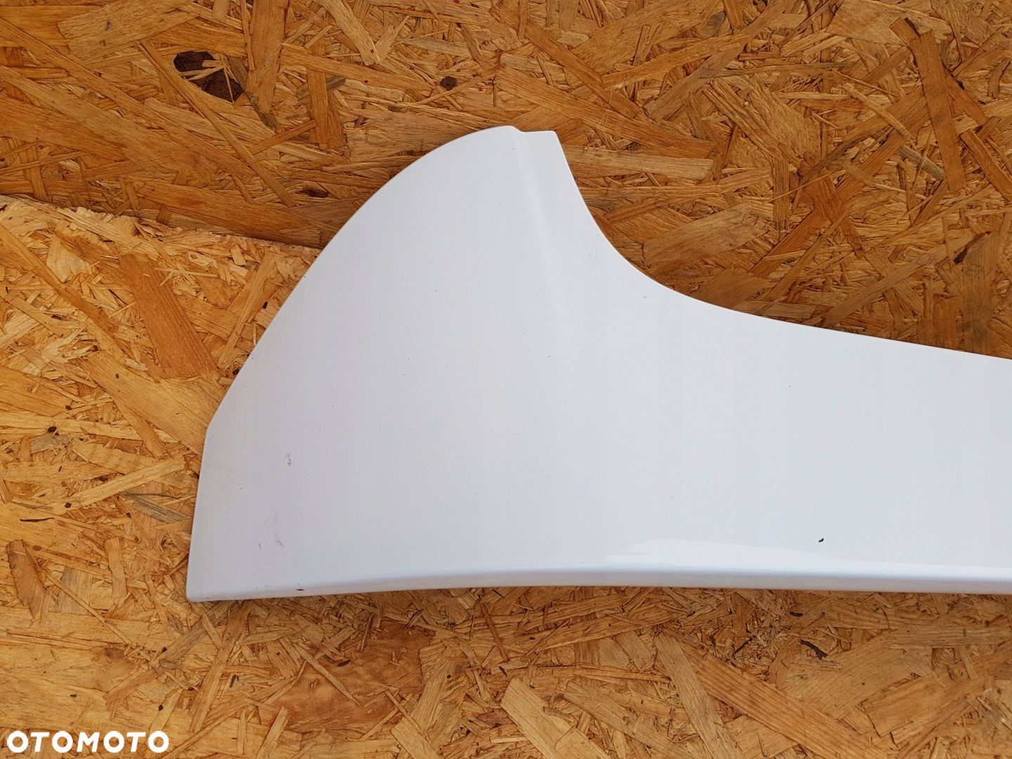 FORD FIESTA MK7 SPOILER LOTKA DASZEK KLAPY BAGAŻNIKA TYŁ 8A61-A44210-B - 5