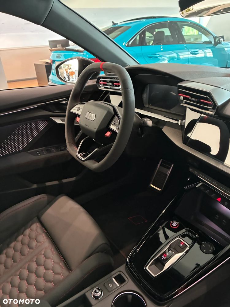 Audi RS3 Sportback - 11