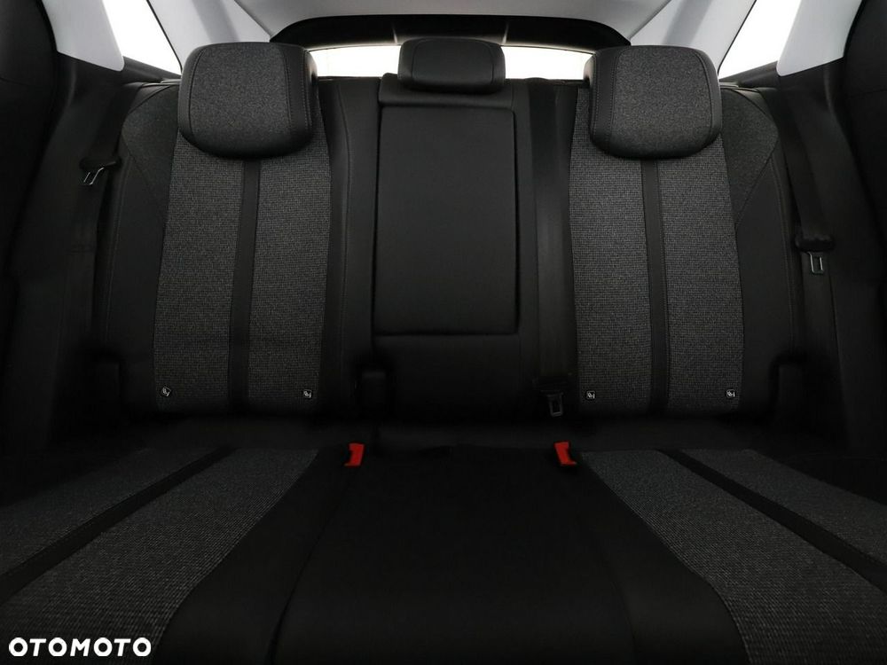 Peugeot 3008 PureTech 130 Stop & Start GPF EAT8 Allure - 19