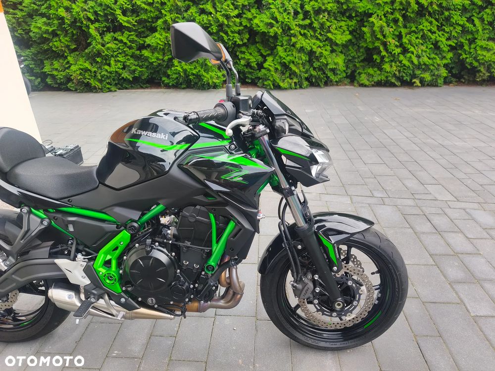 Kawasaki Z 650 - 11