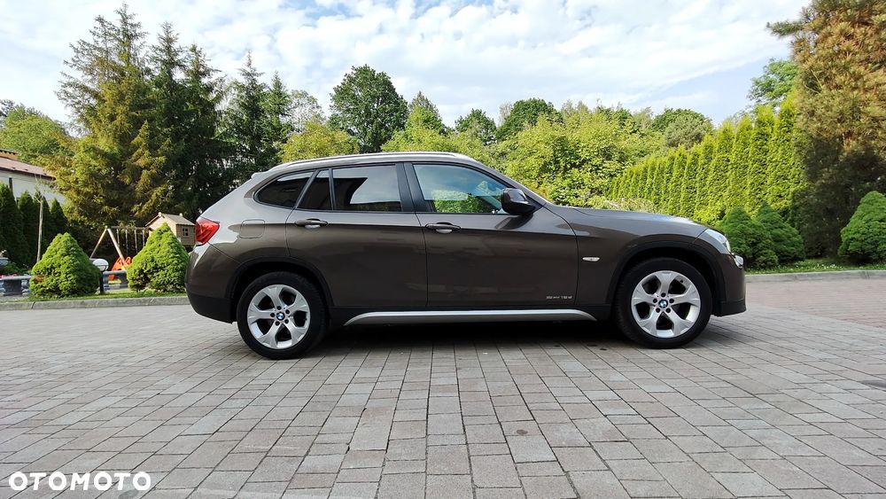 BMW X1 sDrive18d xLine - 11