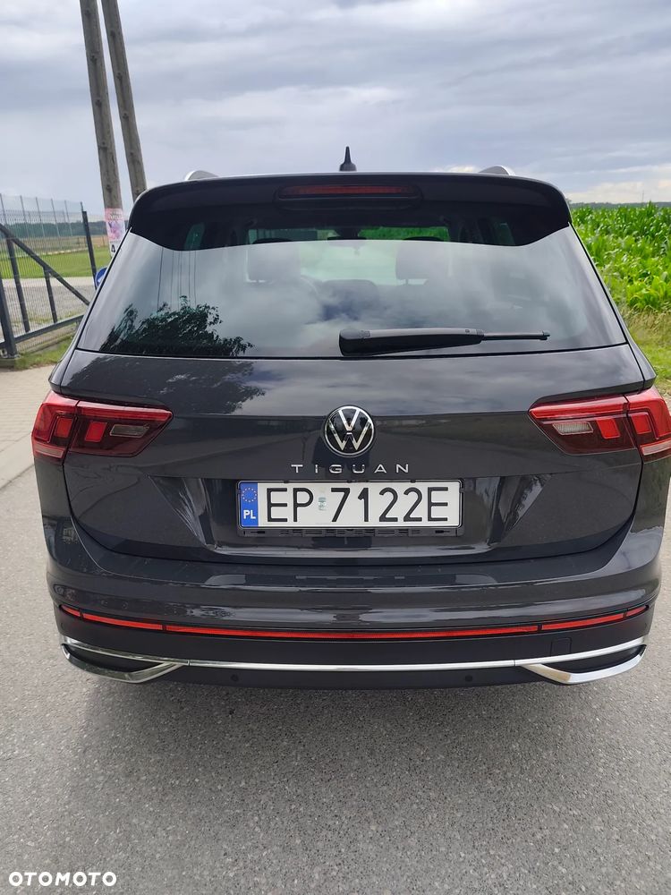 Volkswagen Tiguan - 12