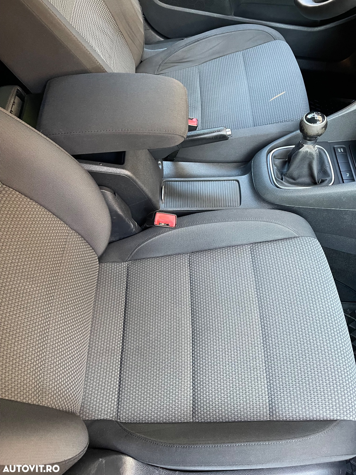 Volkswagen Golf - 14
