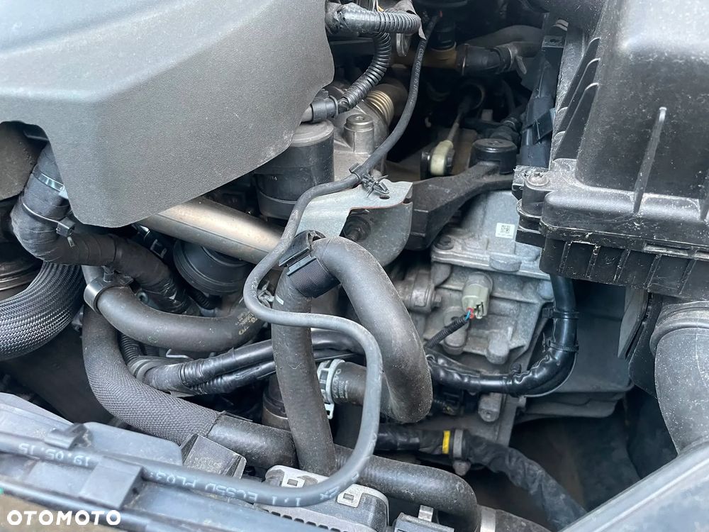 Volvo V60 D3 Momentum - 35