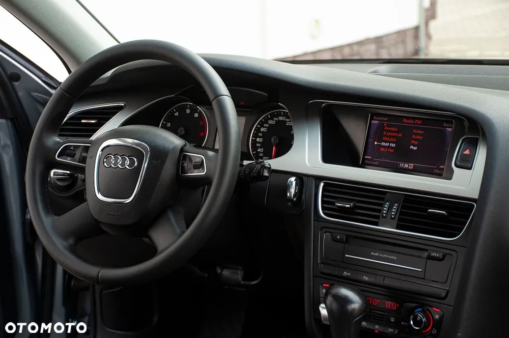 Audi A4 Avant 2.0 TFSI quattro S tronic S line Sportpaket - 24