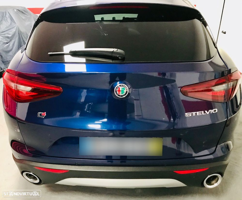 Alfa Romeo Stelvio 2.2 D Estrema Q4 AT8 - 15