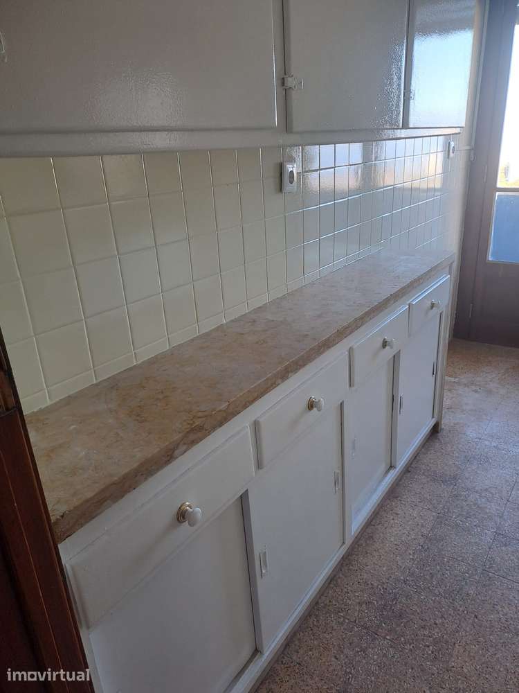 Apartamento T2 na Penha de França, Lisboa - Grande imagem: 2/16