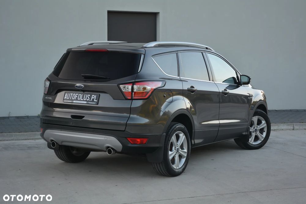 Ford Kuga - 3