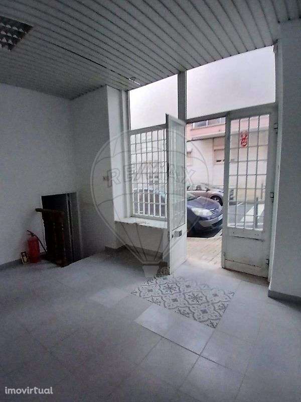 Loja  para arrendamento - Grande imagem: 4/8
