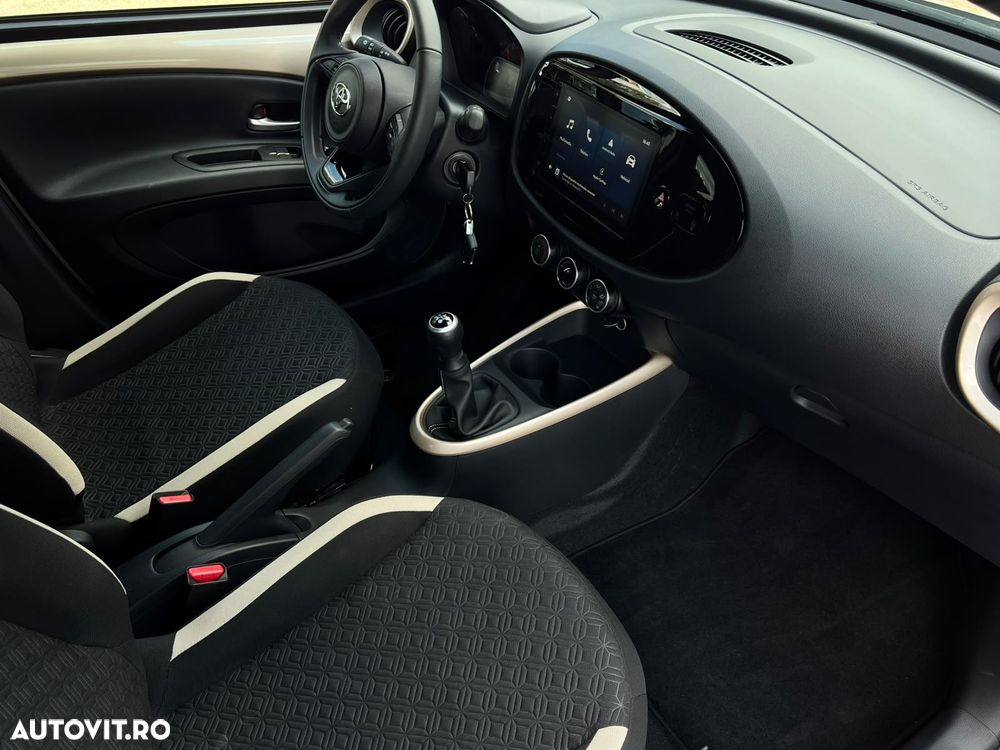 Toyota Aygo - 12