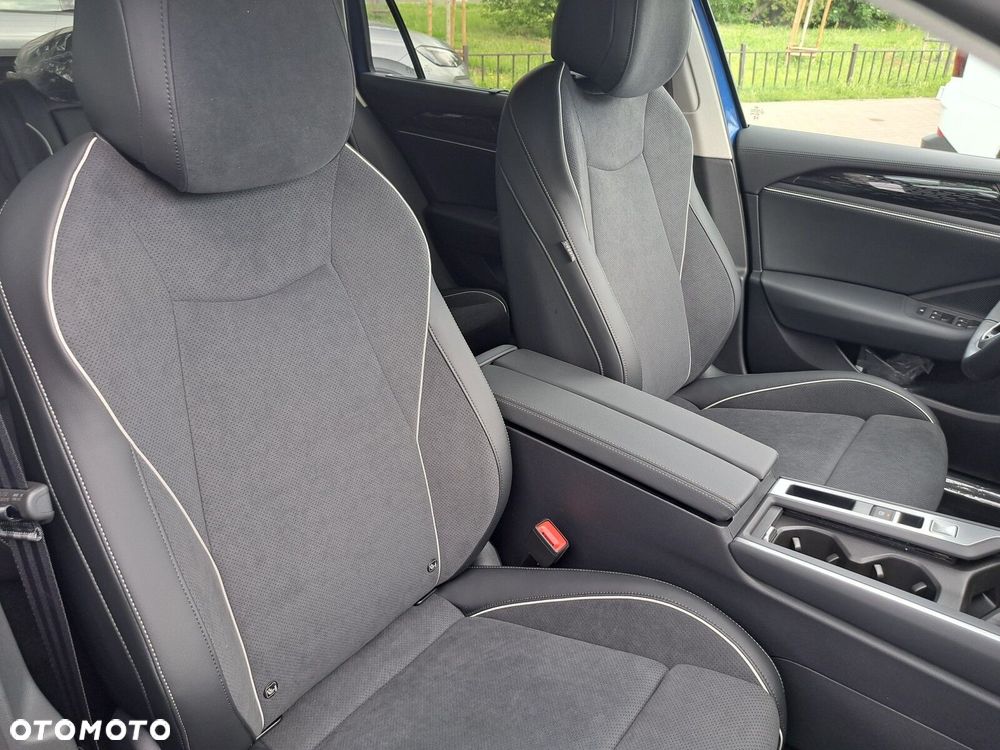 Volkswagen Passat - 9