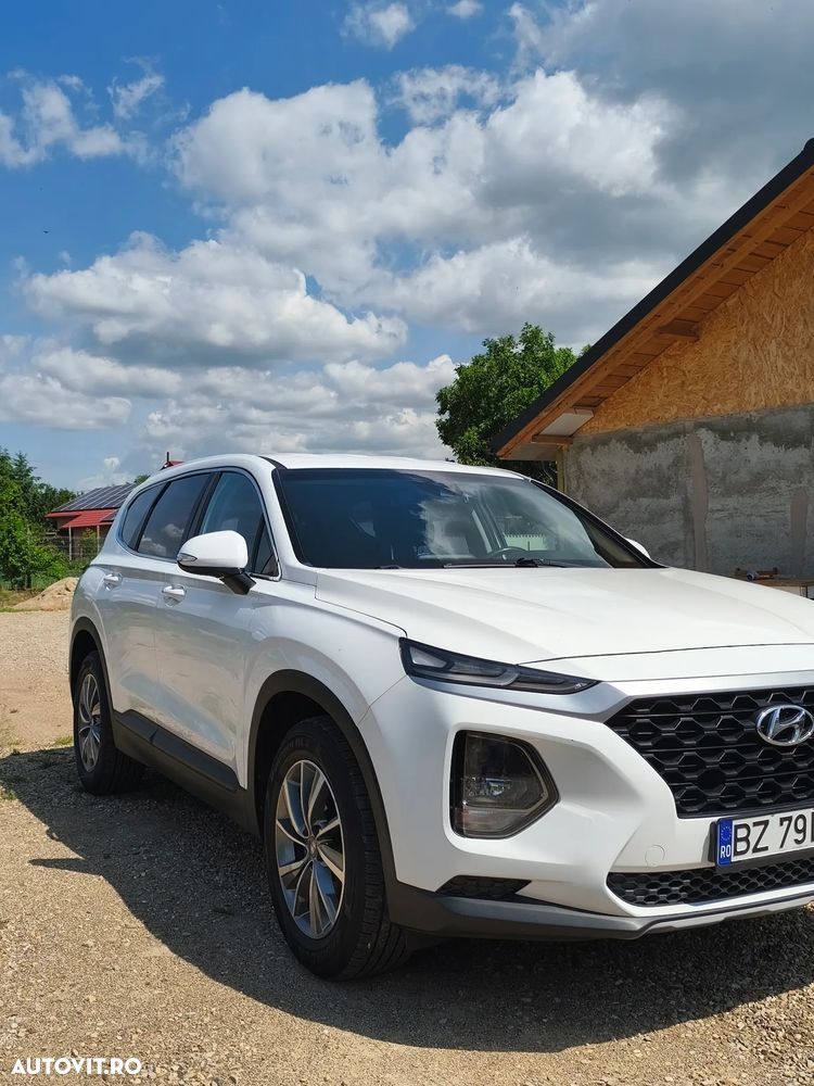 Hyundai Santa Fe - 2