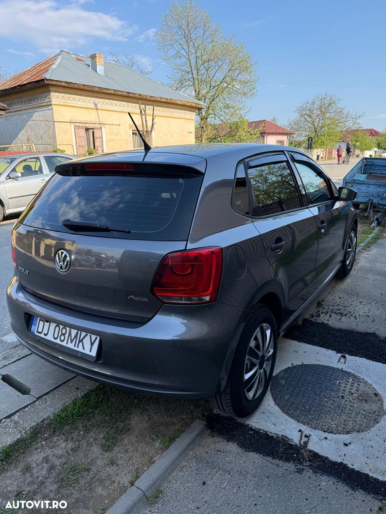 Volkswagen Polo 1.2 Attractive - 3