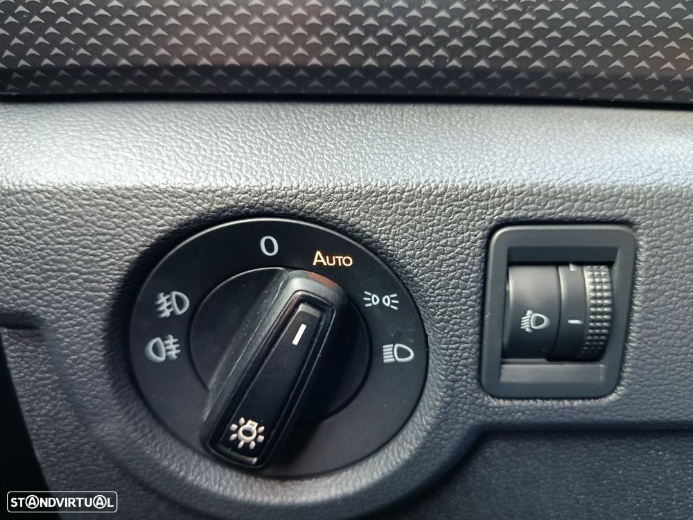 VW T-Cross 1.0 TSI Life - 25