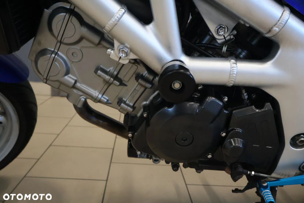 Suzuki SV - 7