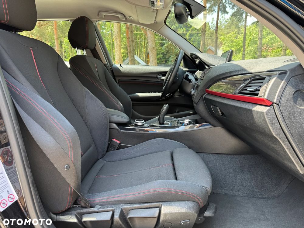 BMW Seria 1 116i Sport Line - 33