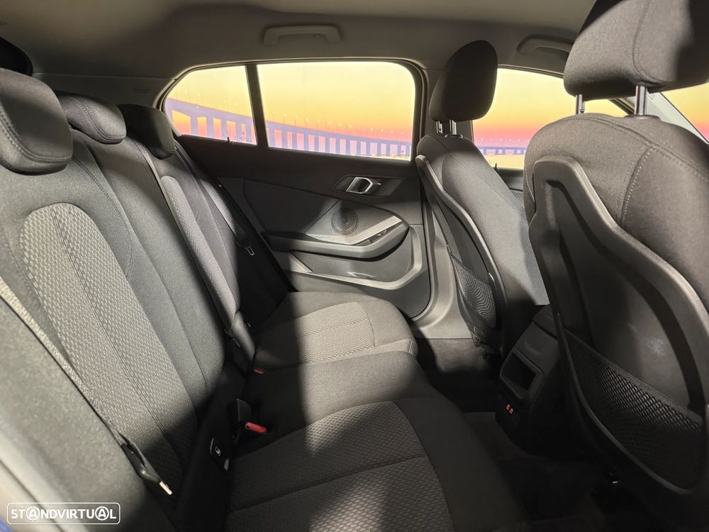 BMW 116 i Aut. - 22