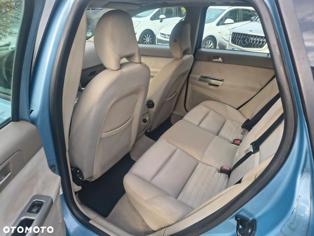 Volvo V50 1.6D DPF Kinetic - 14