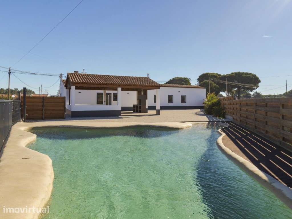 Moradia de 4 quartos com piscina perto das praias - Grande imagem: 2/21