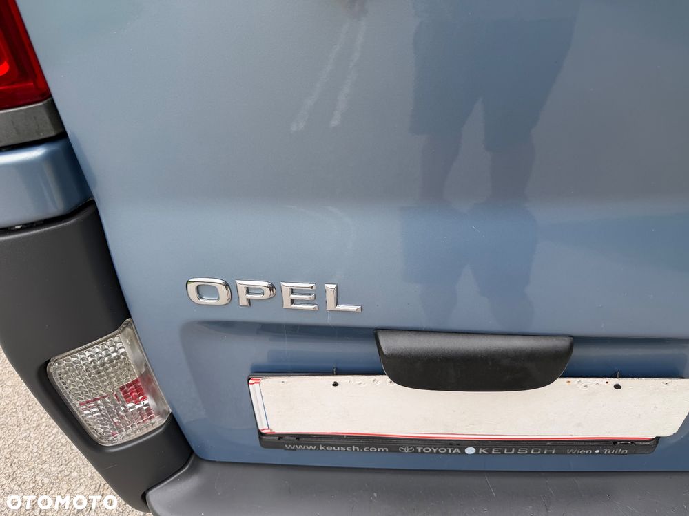 Opel Vivaro - 23