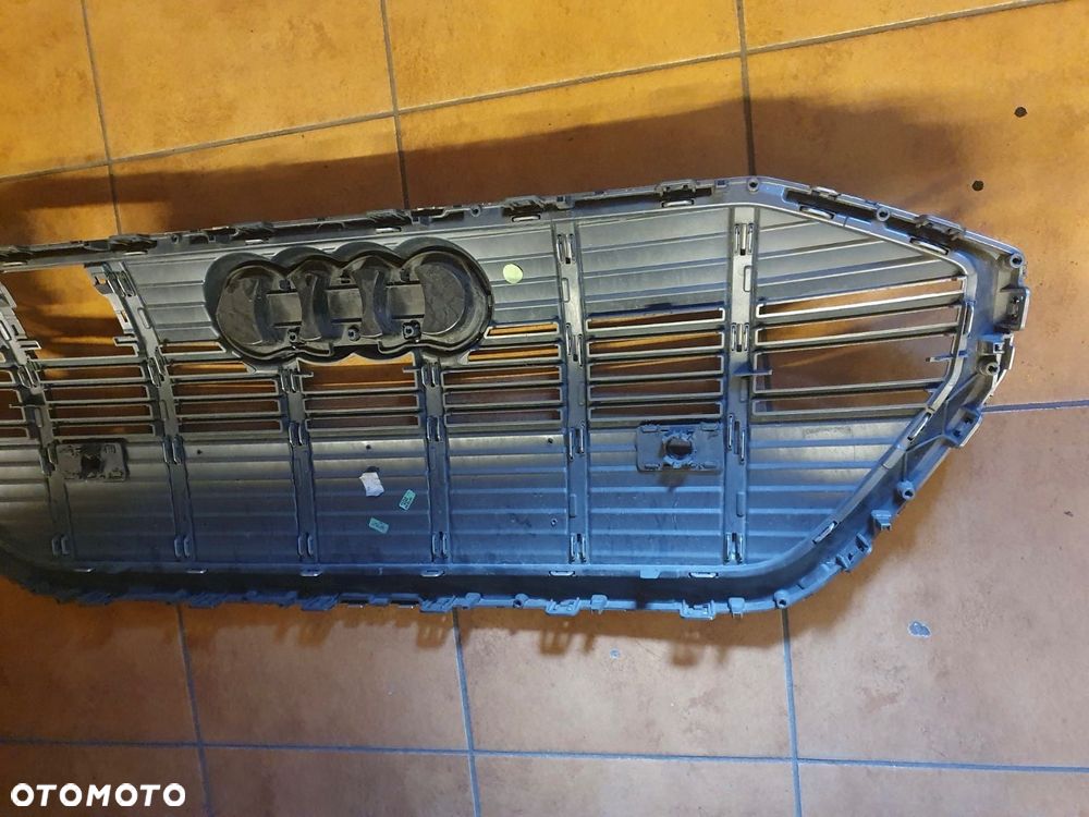 GRILL ATRAPA AUDI E-TRON 4KE853651 - 7