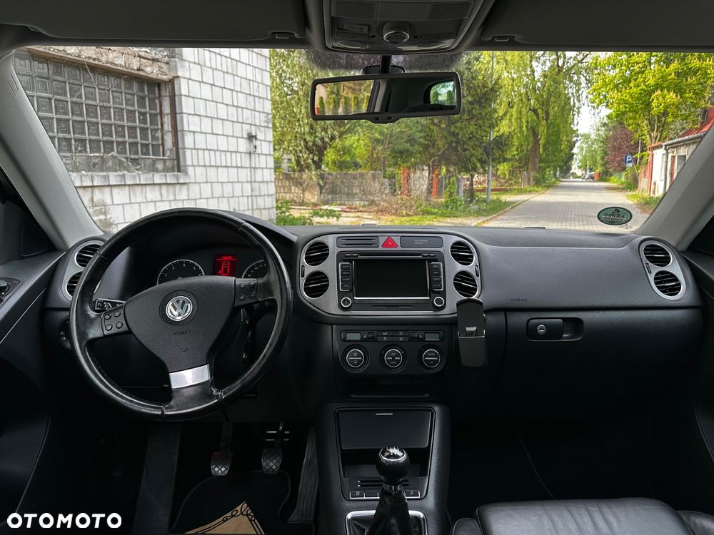Volkswagen Tiguan 1.4 TSI BlueMotion Technology Exclusive - 15