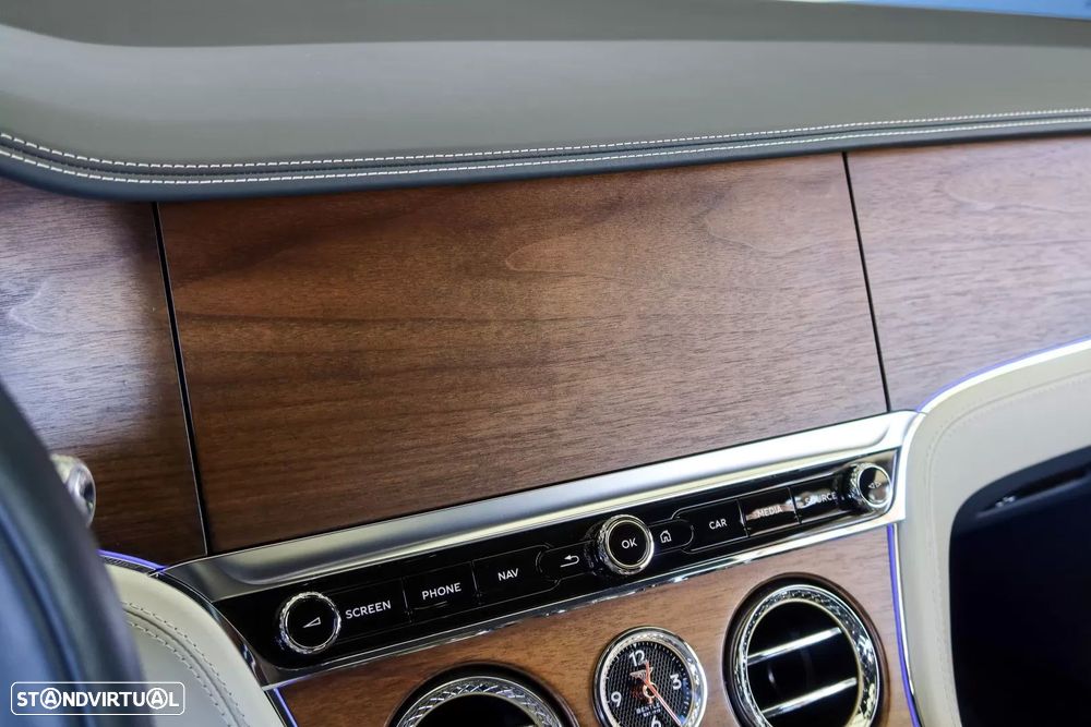 Bentley Continental Cabrio GT V8 - 18