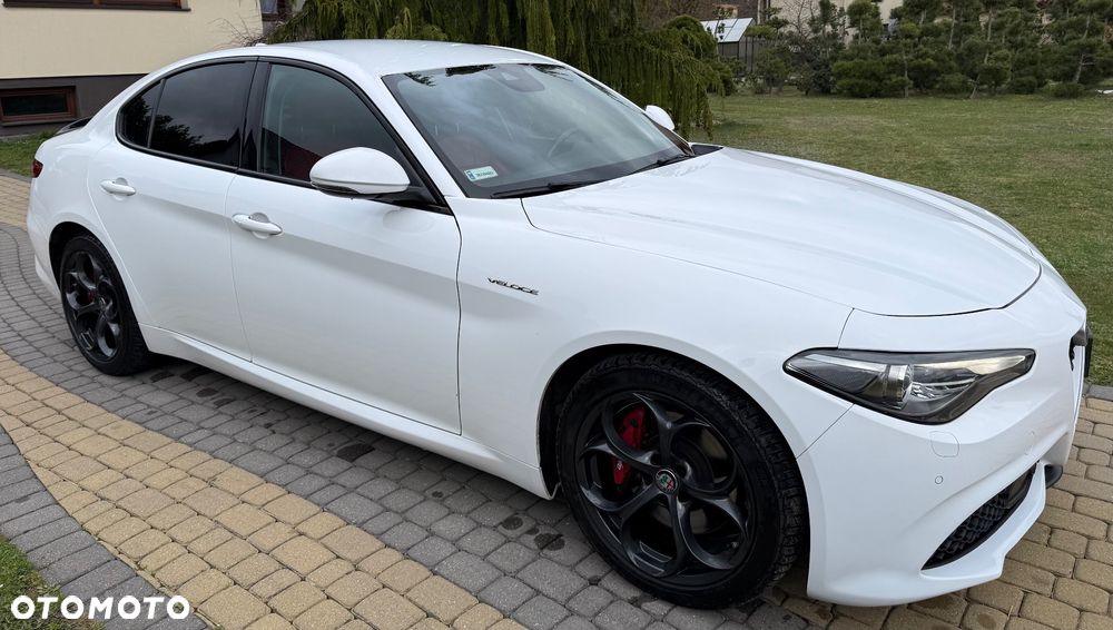 Alfa Romeo Giulia 2.0 Turbo Veloce Q4 - 17