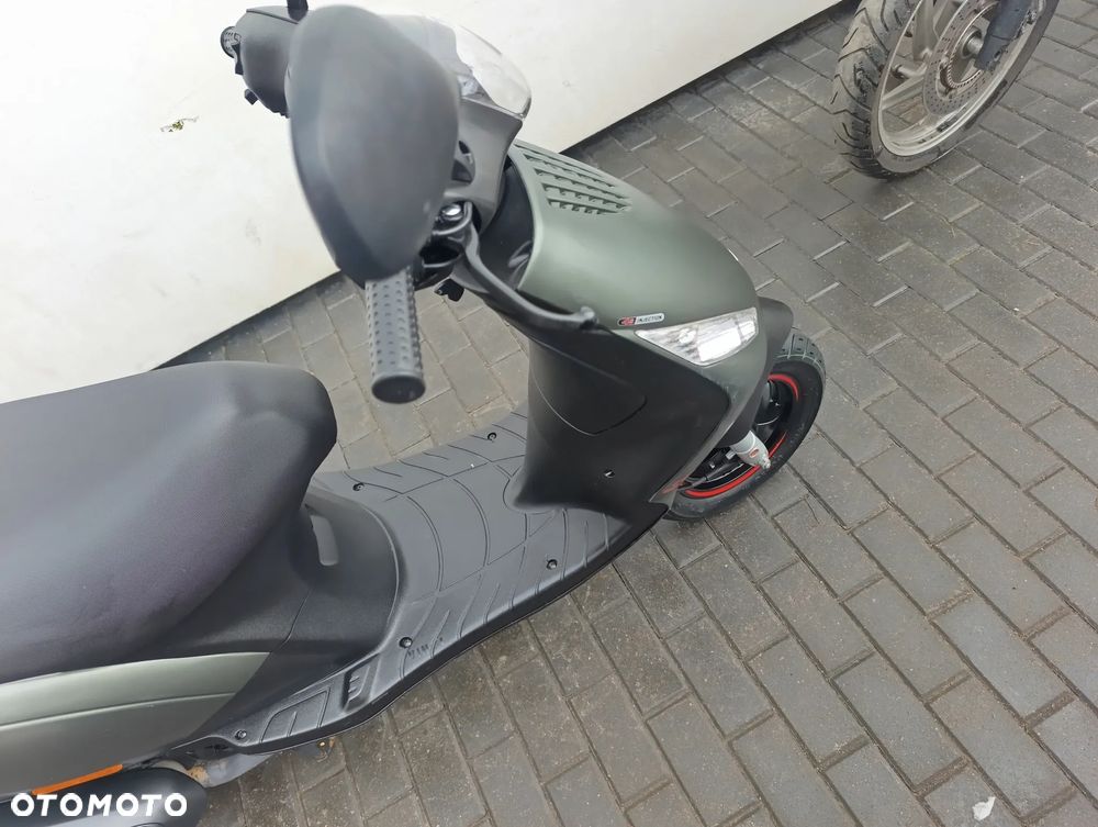 Piaggio ZIP - 22