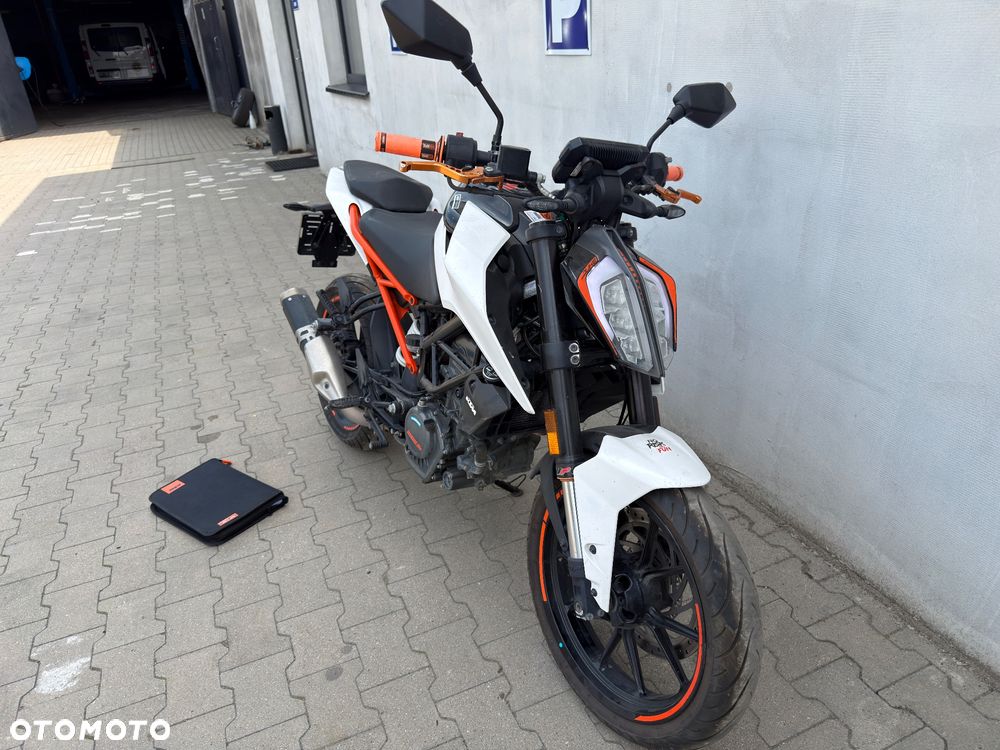 KTM Duke 125 - 2