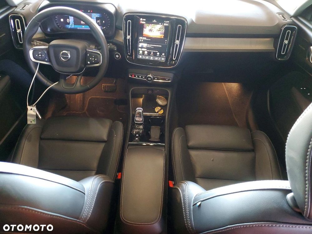 Volvo XC 40 - 10