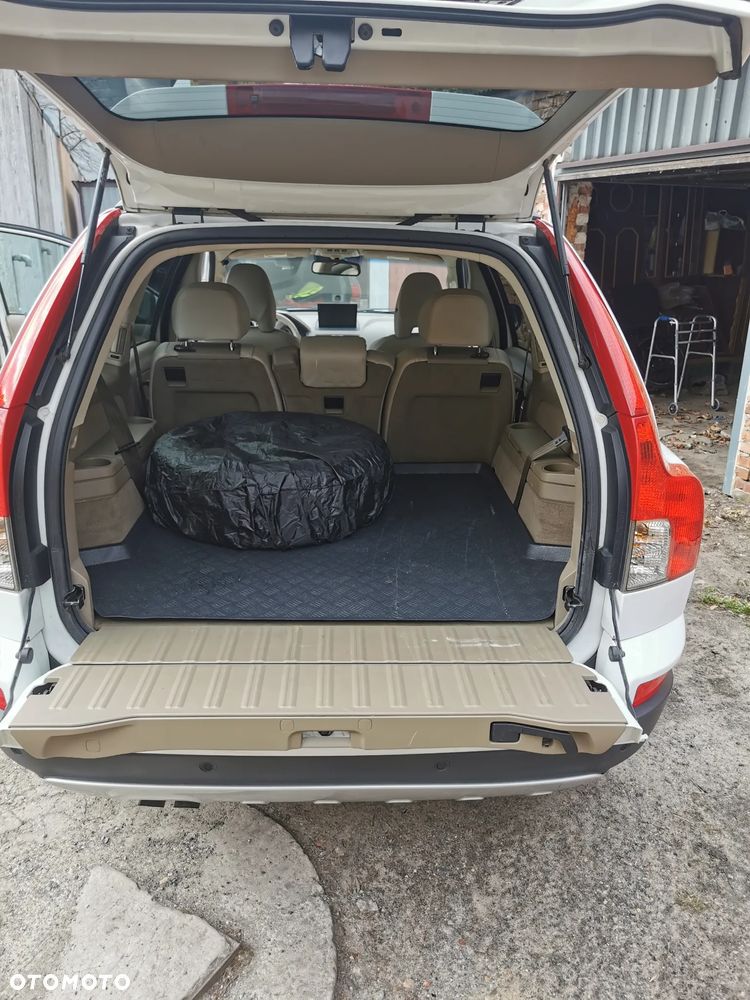 Volvo XC 90 - 10