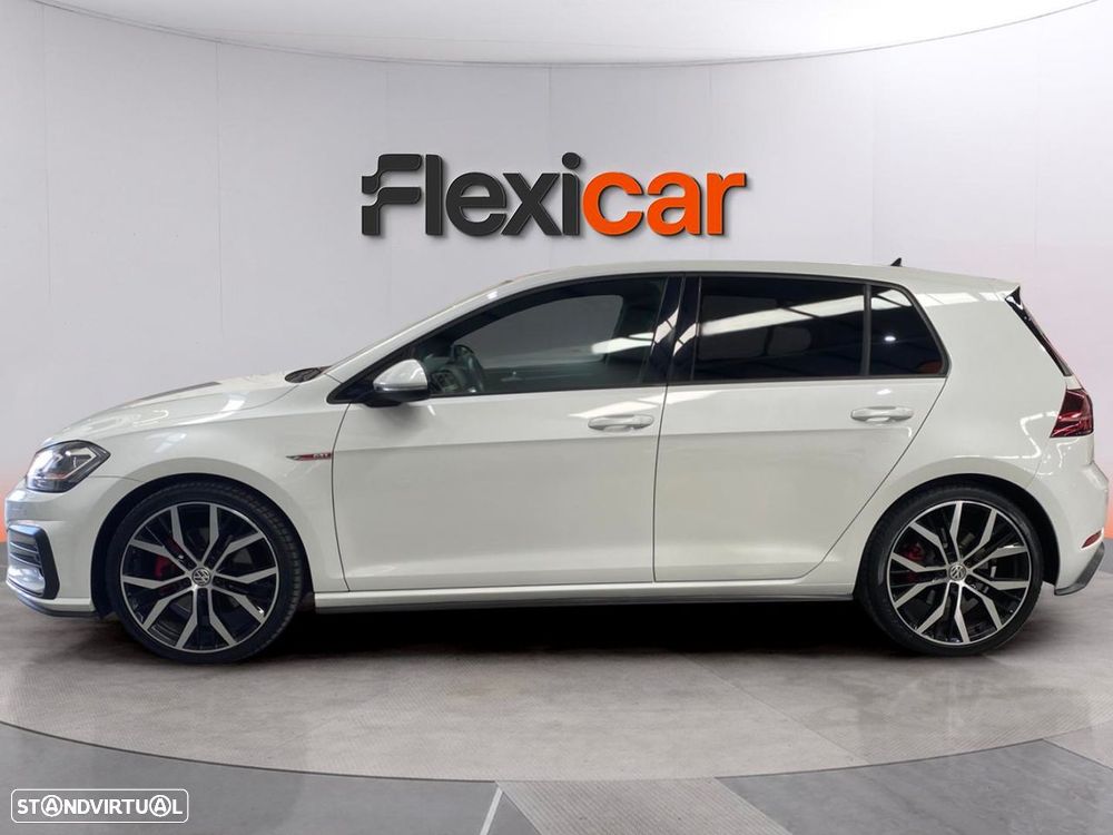 VW Golf - 5