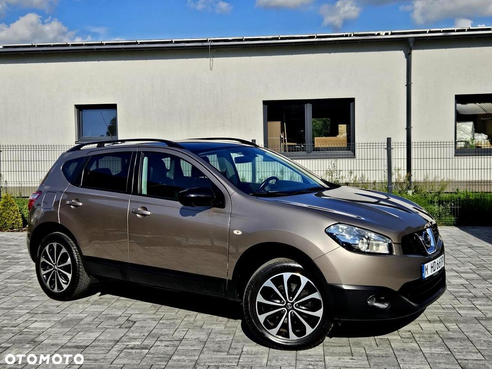 Nissan Qashqai 2.0 CVT 360 - 12