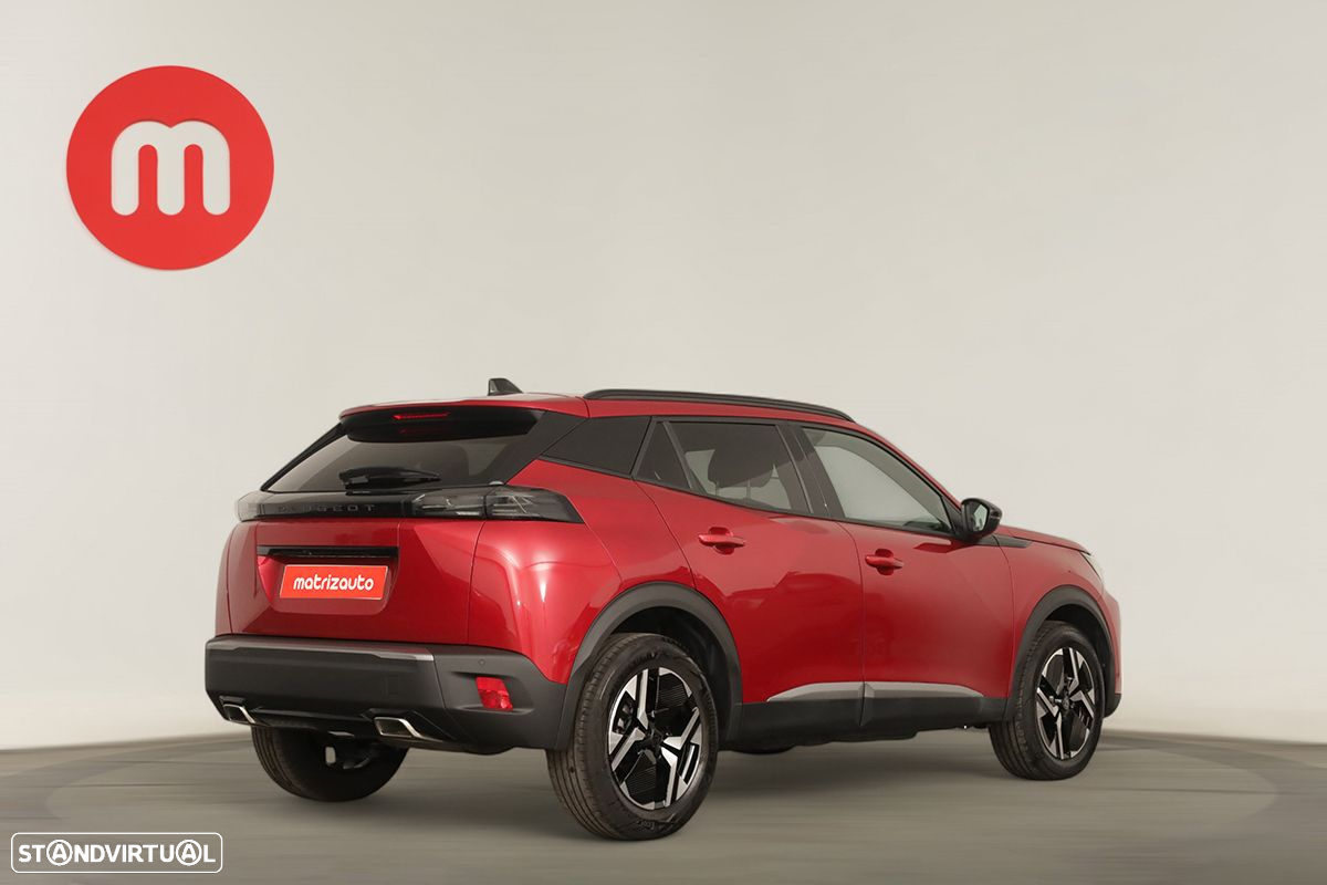 Peugeot 2008 1.2 PureTech Allure EAT8 - 4