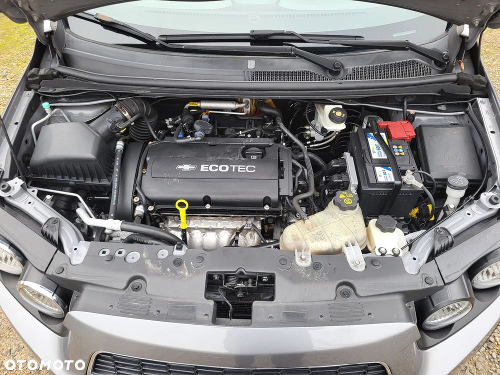 Chevrolet Aveo 1.6 LTZ S/S - 29