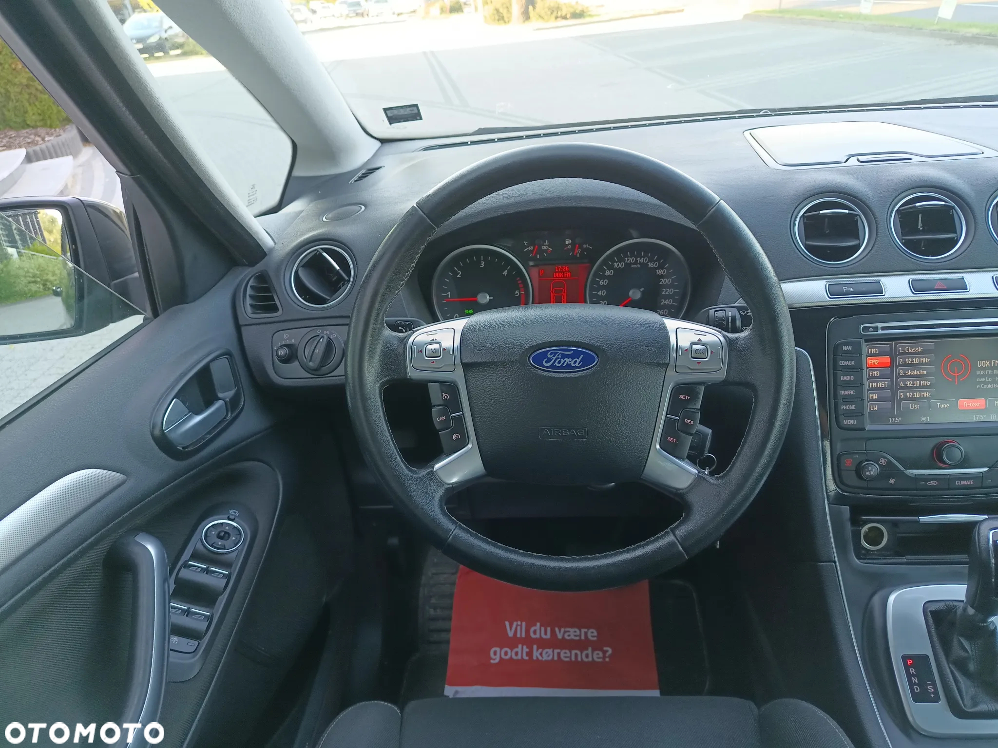 Ford S-Max - 14