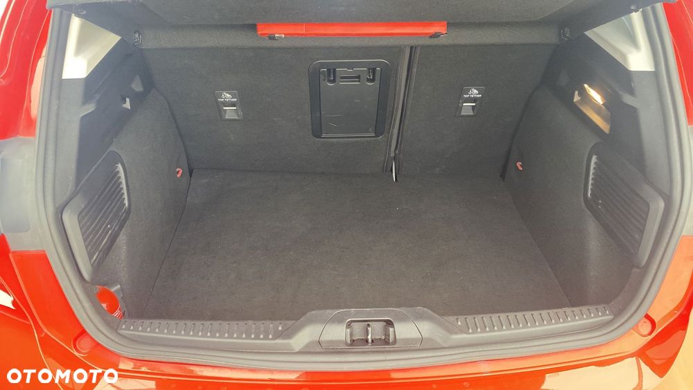 Ford Focus 1.0 EcoBoost mHEV Titanium X - 12