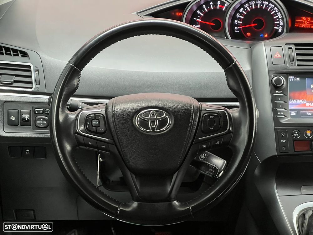 Toyota Verso 1.6 D-4D Comfort - 12