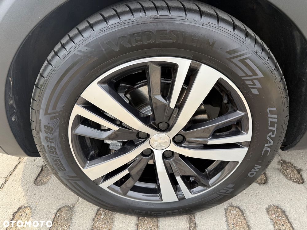 Peugeot 3008 THP 165 EAT6 Stop & Start Allure - 12