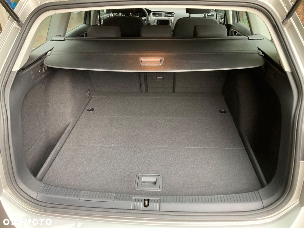 Volkswagen Golf VII 1.4 TSI BMT Comfortline - 18