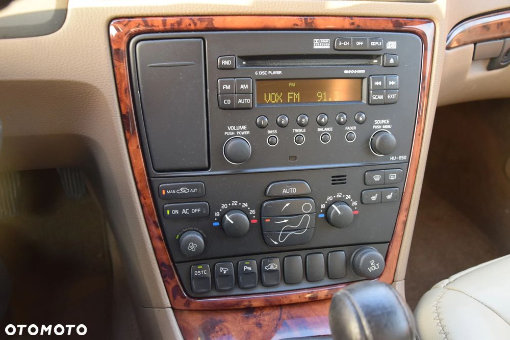 Volvo V70 2.5T AWD Summum - 35