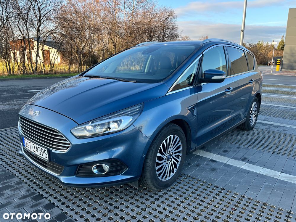 Ford S-Max 2.0 TDCi Titanium PowerShift - 24