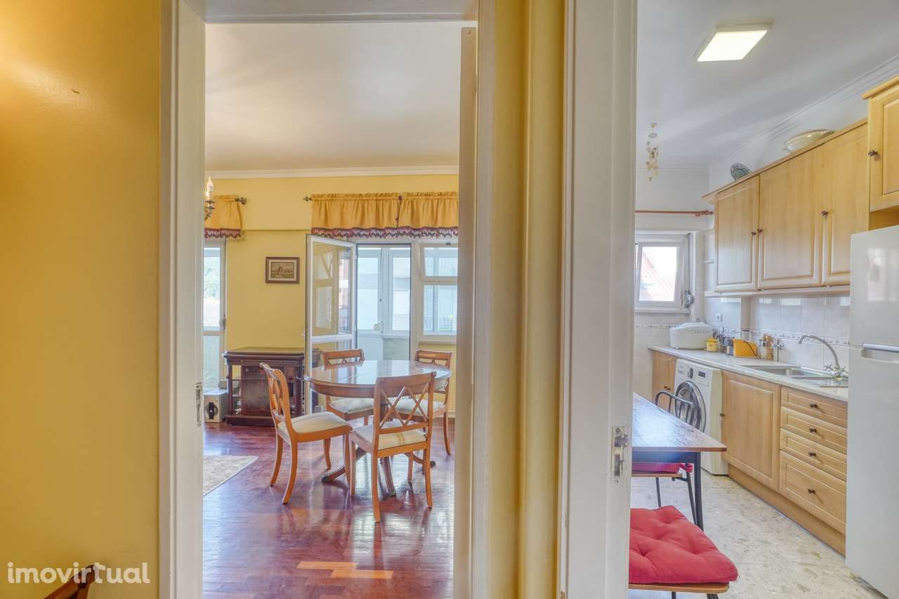 Apartamento com vista desafogada para Monsanto, São Domingos de Benfic - Grande imagem: 3/25