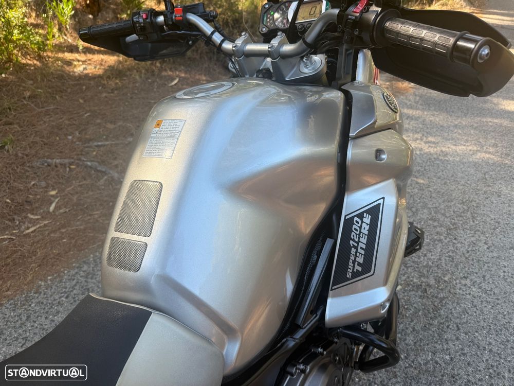 Yamaha XT1200Z Super Tenere First Edition - 26
