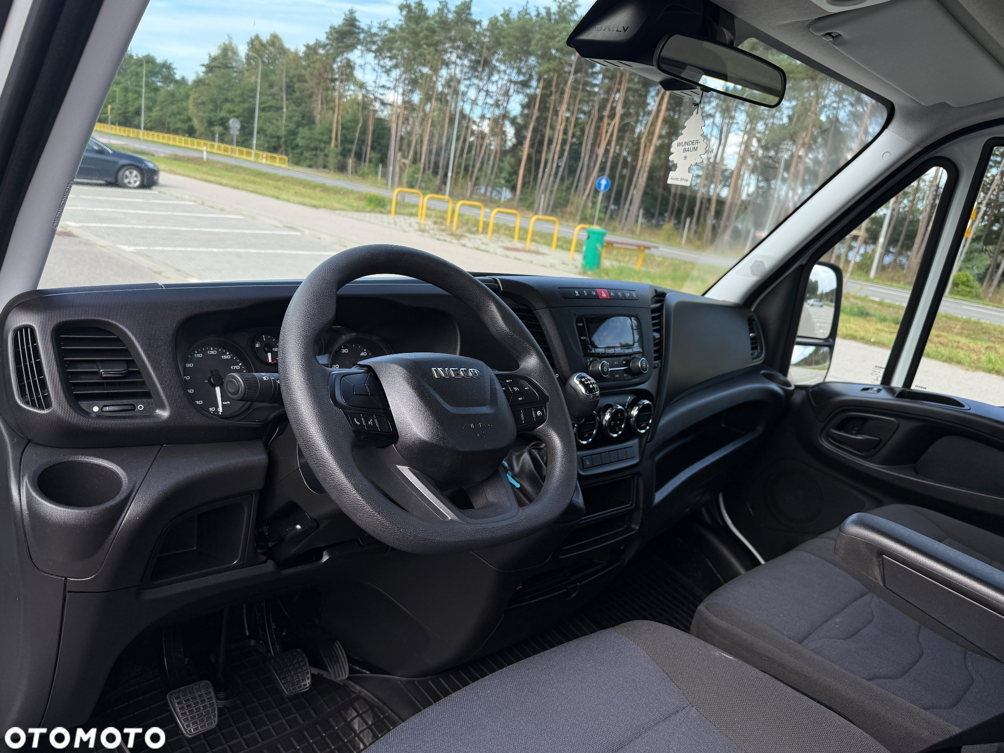 Iveco DAILY 35-180 3.0 HPI 180KM WYWROTKA 3-stronna ! 78 tyś km! Resor +Poduszka! HAK!!! - 15